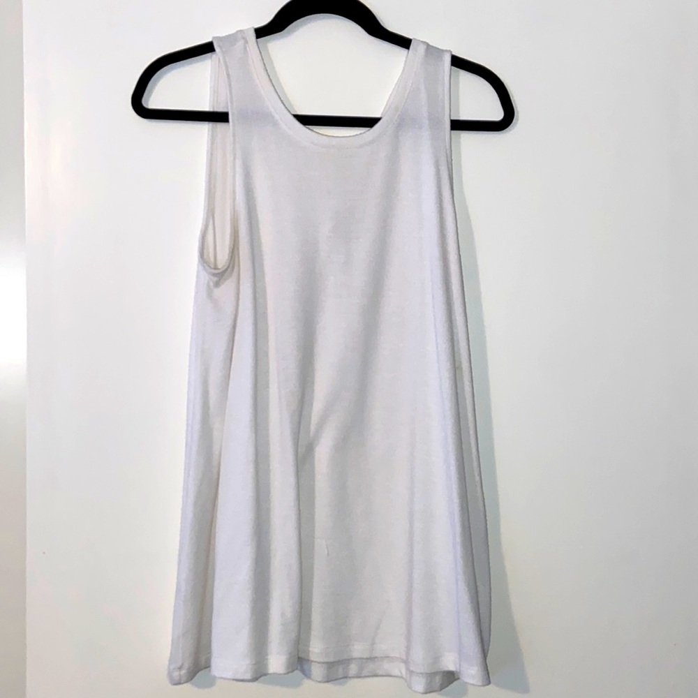 GAP, white sleeveless top